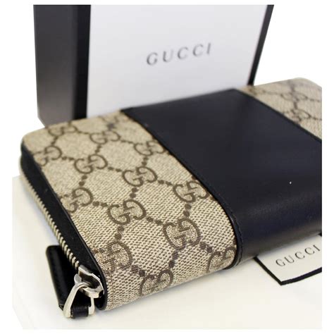 gucci supreme wallet